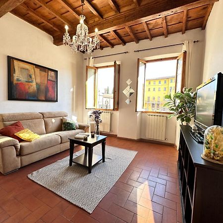 Luxurious View On Santa Croce Apartment Florenţa Exterior foto
