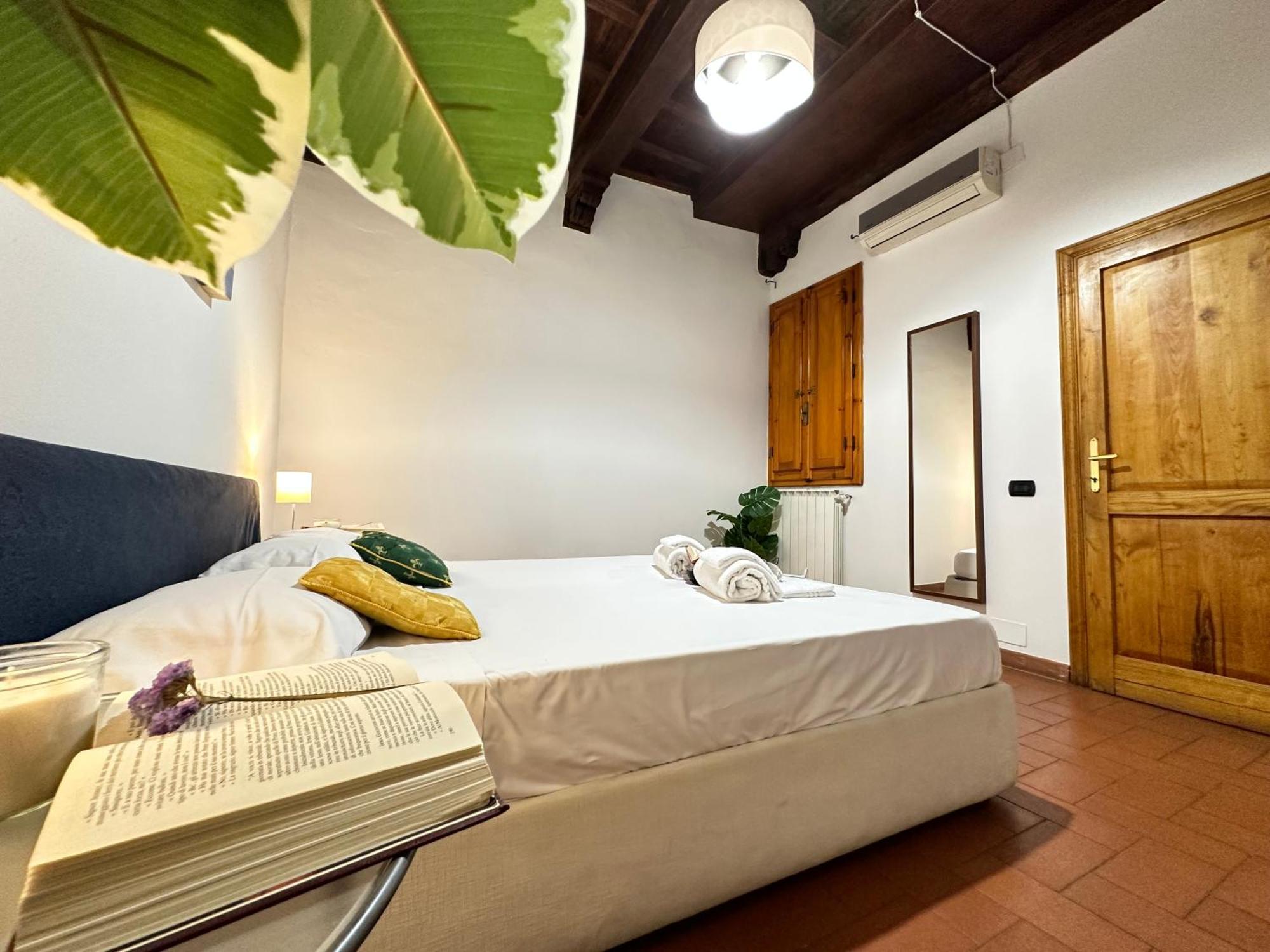 Luxurious View On Santa Croce Apartment Florenţa Exterior foto